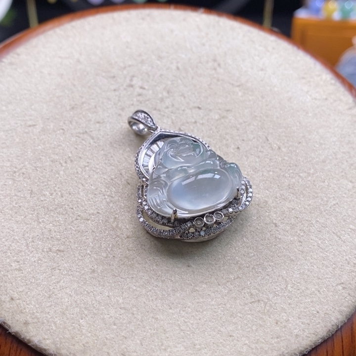 翡翠吊坠(不含链)18K金镶嵌翡翠高冰佛吊坠