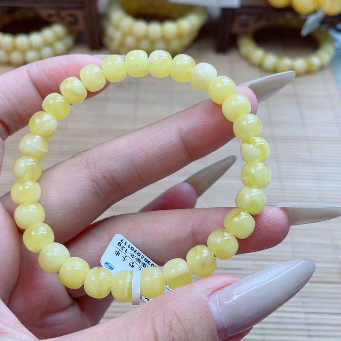 未镶嵌蜜蜡裸石蜜蜡85