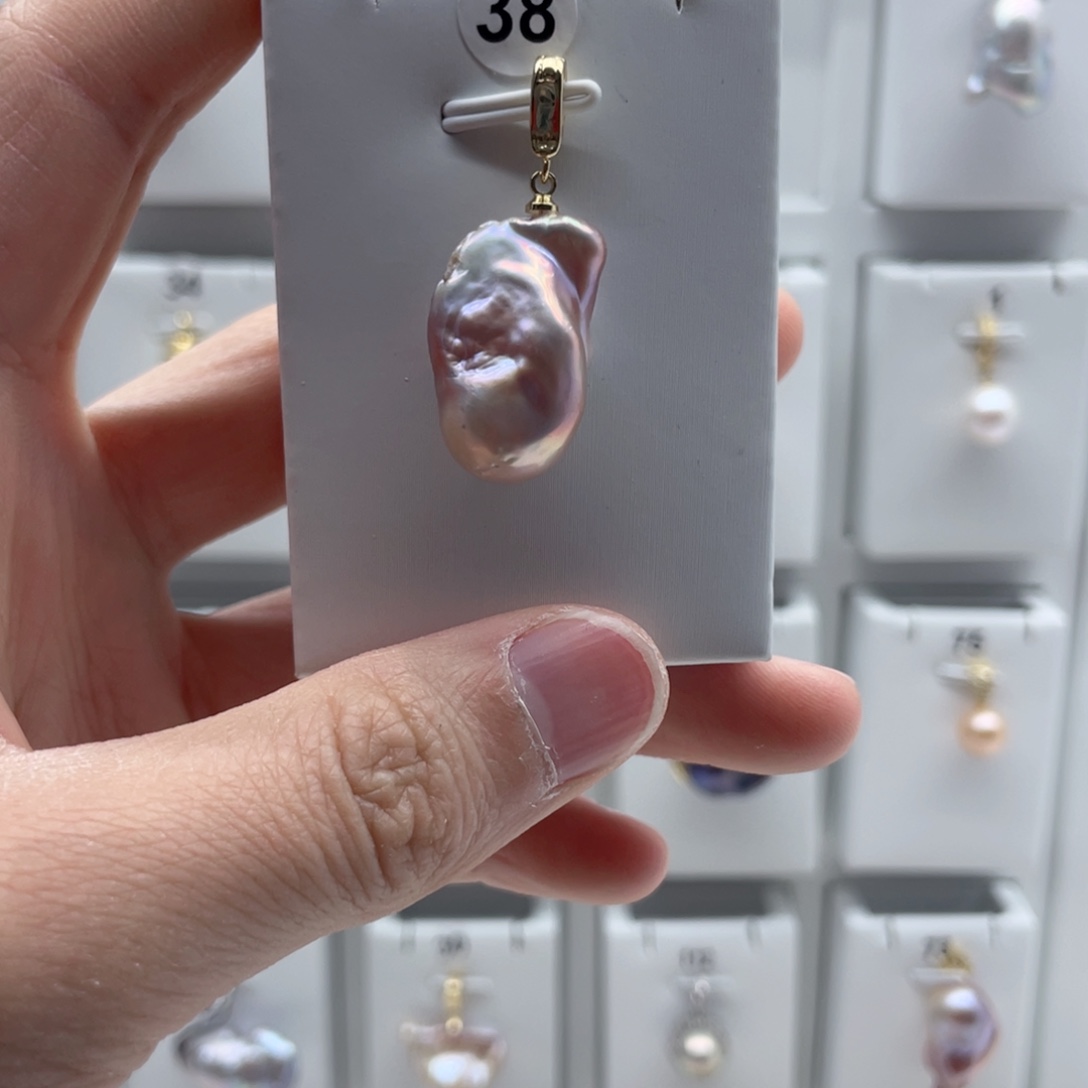 淡水珍珠合金颈饰