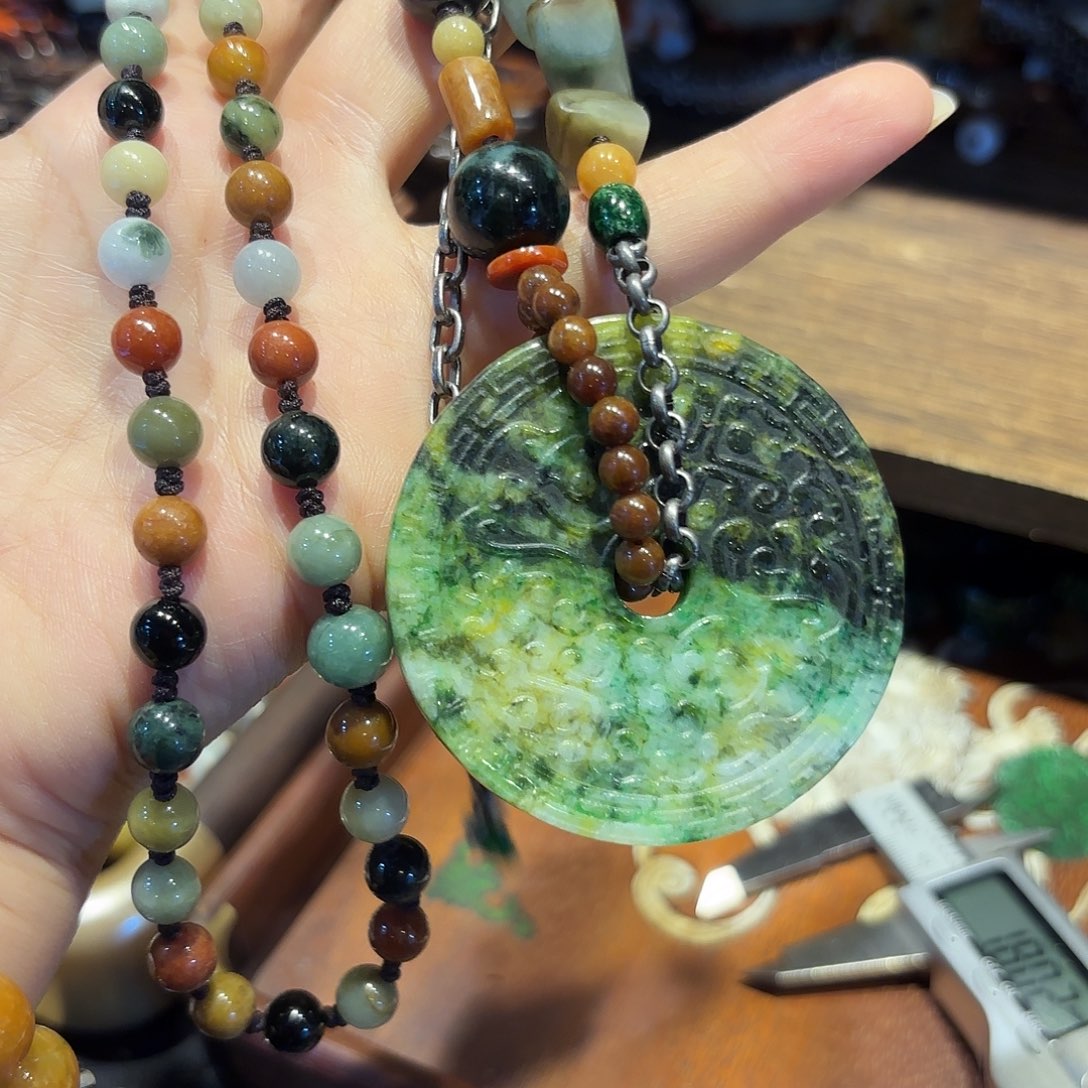 翡翠未镶嵌颈饰原创