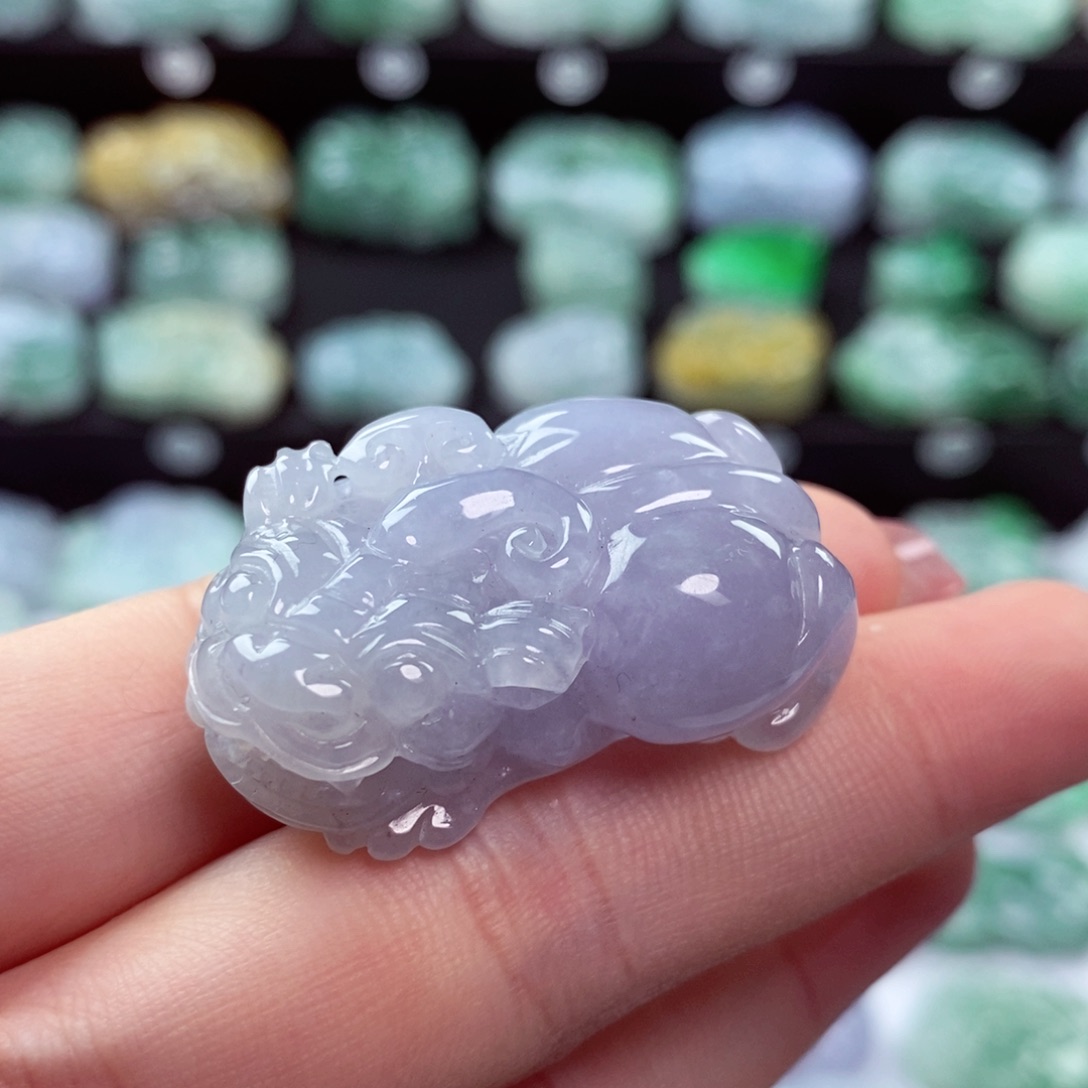 翡翠颈饰未镶嵌天然