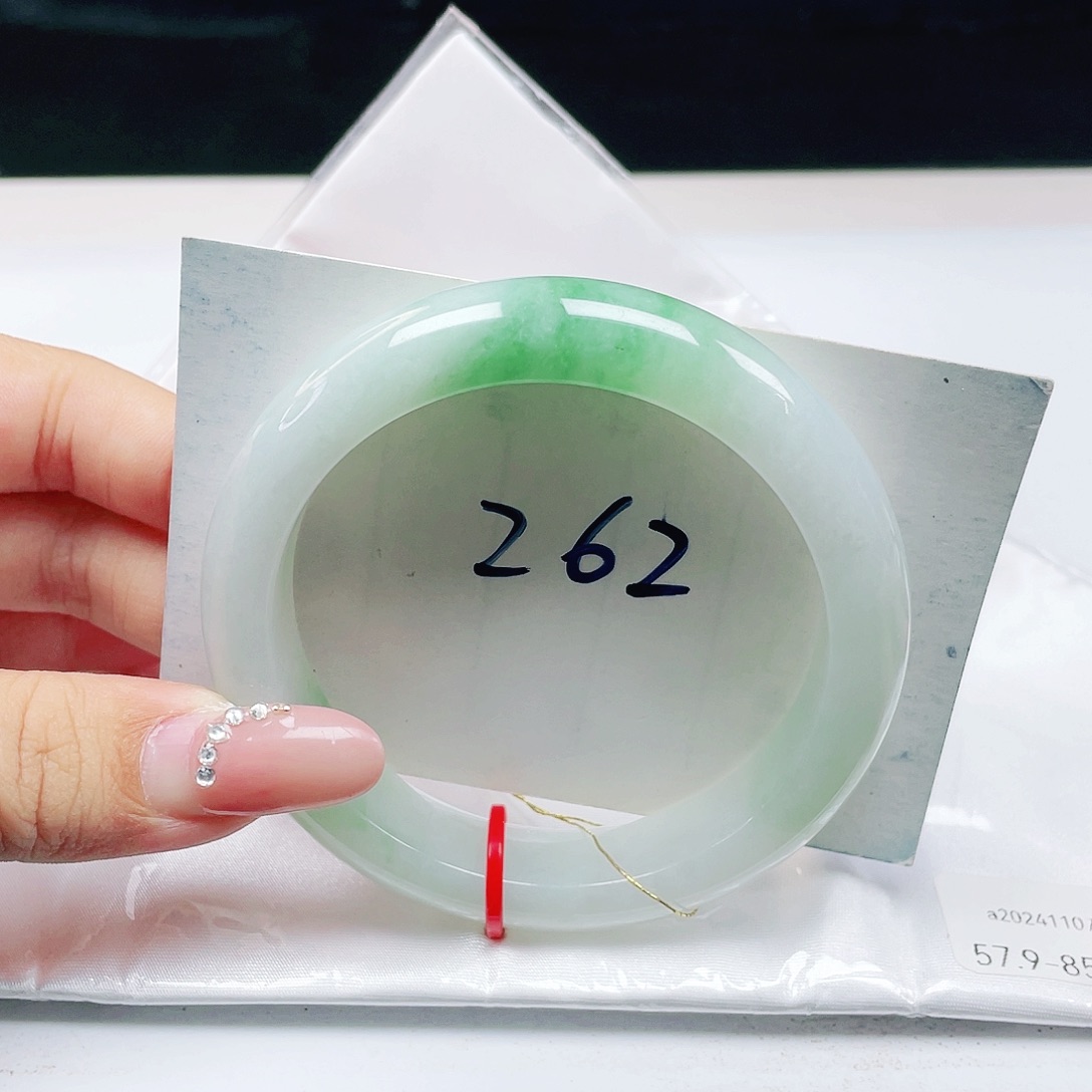 翡翠未镶嵌手镯 正圈57+