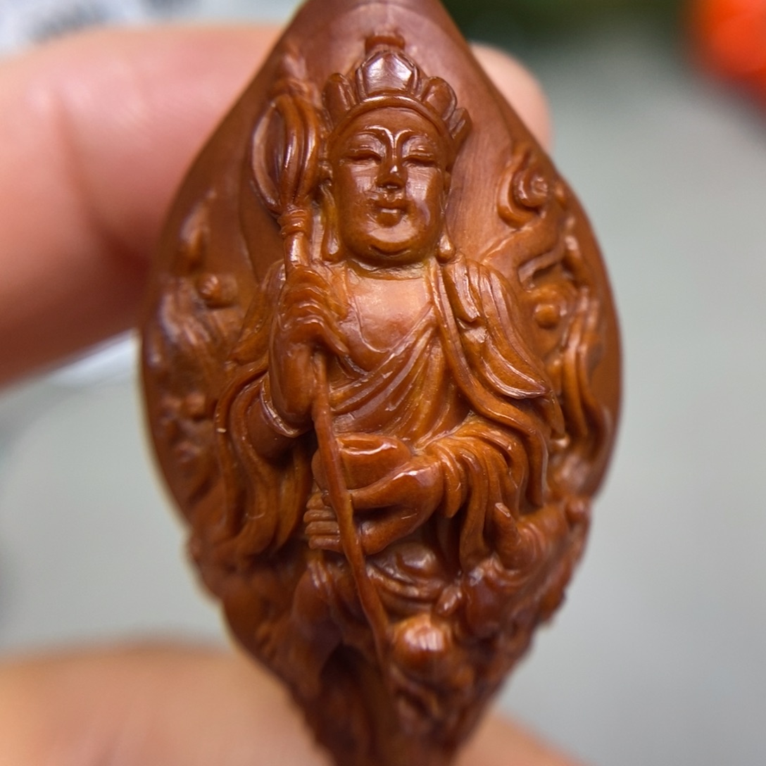 橄榄核吊坠地藏王