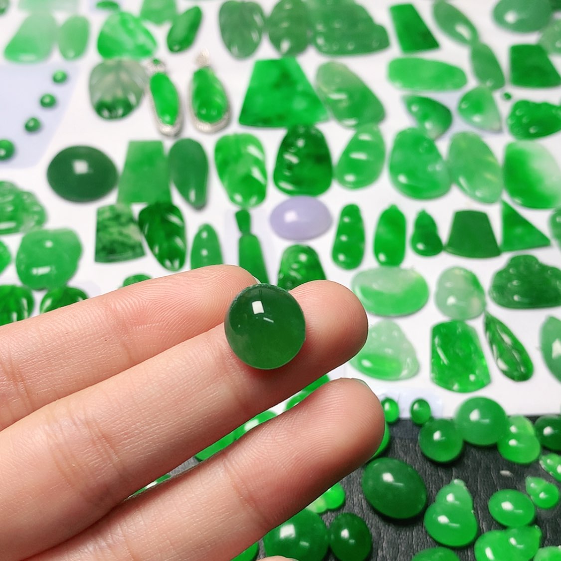 【闪购商品】翡翠颈饰未镶嵌逝***华翡翠