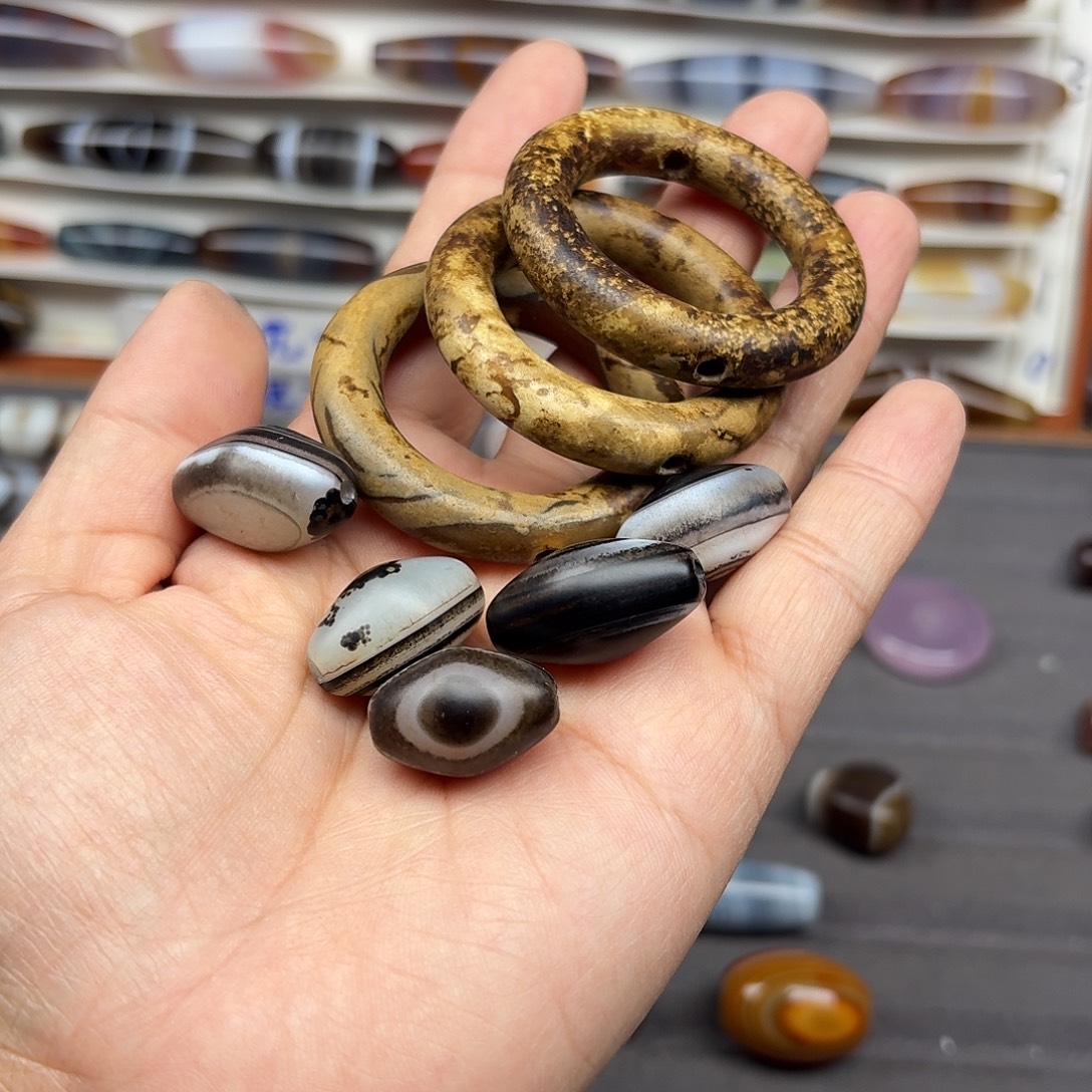 治***玛瑙/玉髓合金珠宝半成品