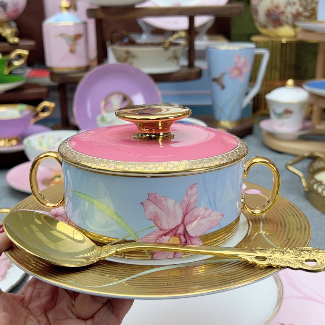 自然写生卡特兰双耳炖盅配金盘配勺子礼盒