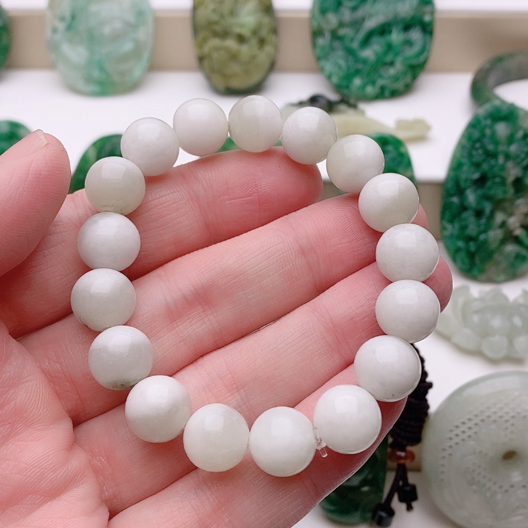 独山玉手串未镶嵌