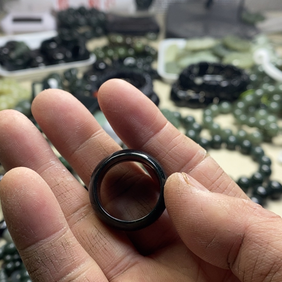 和田玉未镶嵌手链和田玉戒指