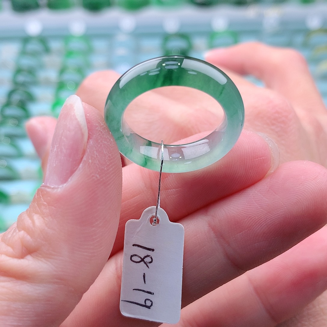 翡翠戒指未镶嵌缅甸翡翠A货