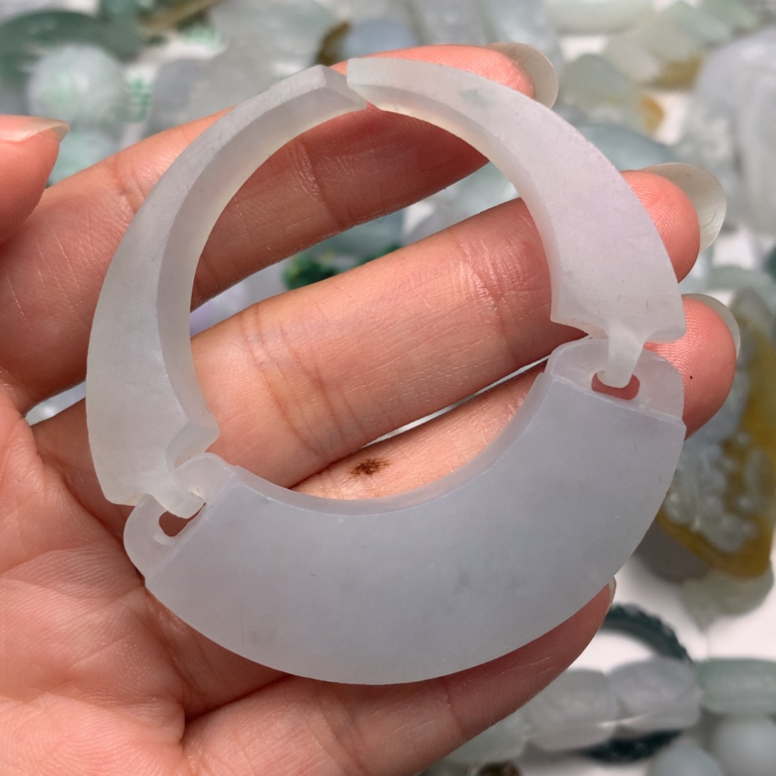 定制翡翠未镶嵌翡翠