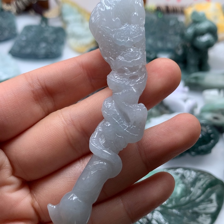 翡翠颈饰未镶嵌保真天然A货翡翠