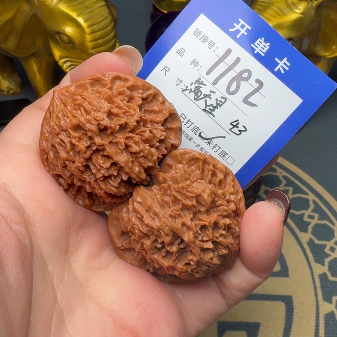 吊坠文玩核桃文玩核桃