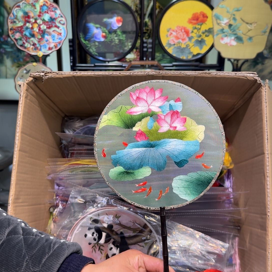 刺绣刺绣工艺精湛