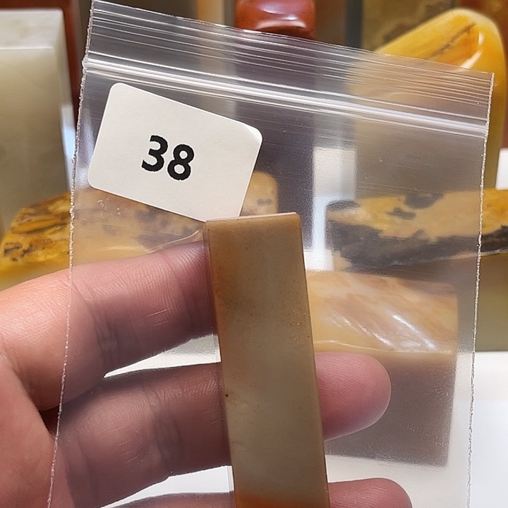 老***雲老挝石老挝石芙蓉