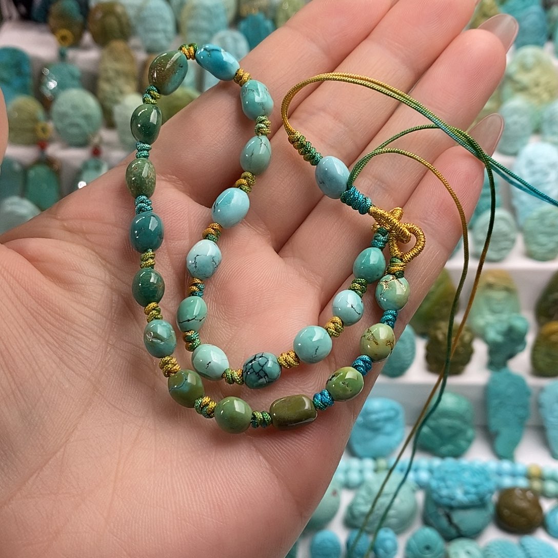 绿松石绿松石未镶嵌晴