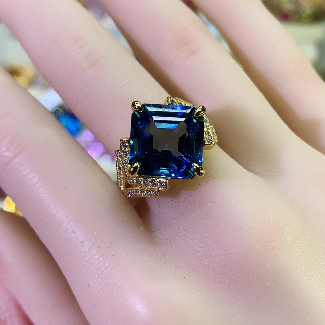 托帕石戒指银S925镶嵌