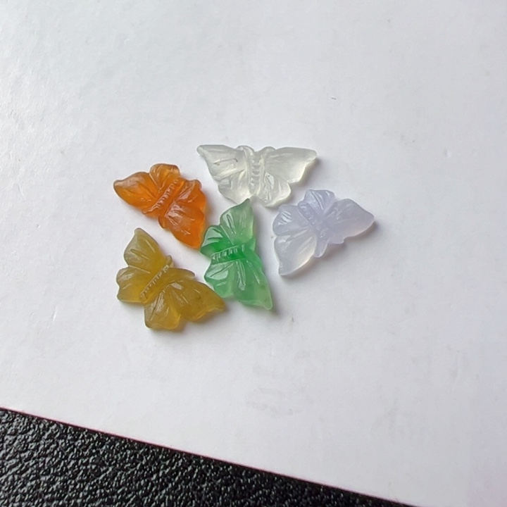 定制翡翠未镶嵌自然光