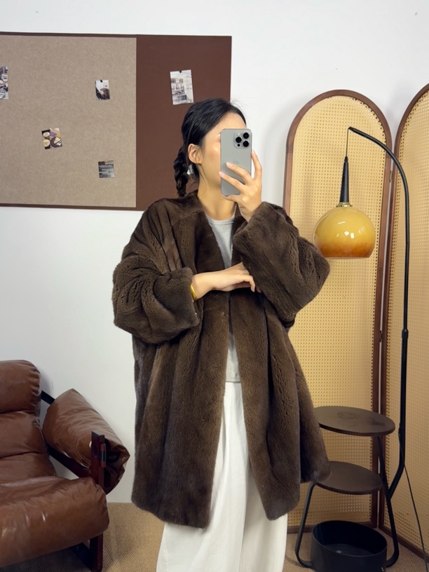 阔版进口水貂紫金短二女V领中长款常规慵懒风