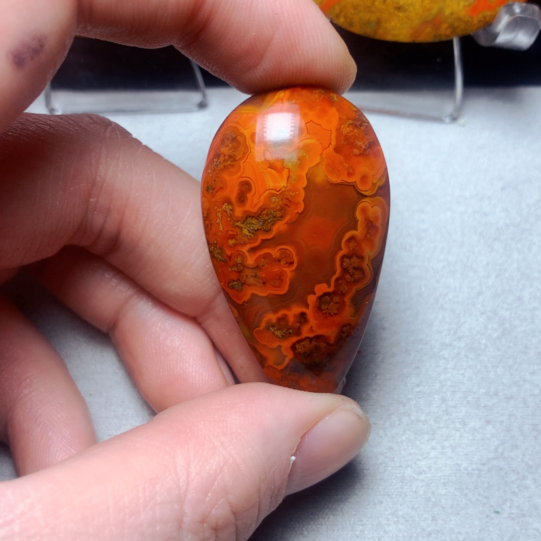 阿***哥玛瑙/玉髓未镶嵌战国红