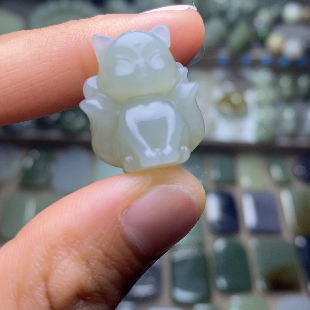 和田玉颈饰未镶嵌