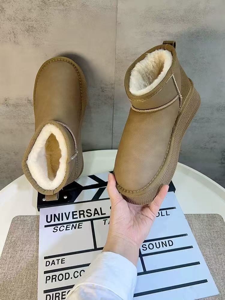 W6088短筒雪地靴女厚底冬季新款防滑加厚加绒短靴保暖抗寒棉鞋