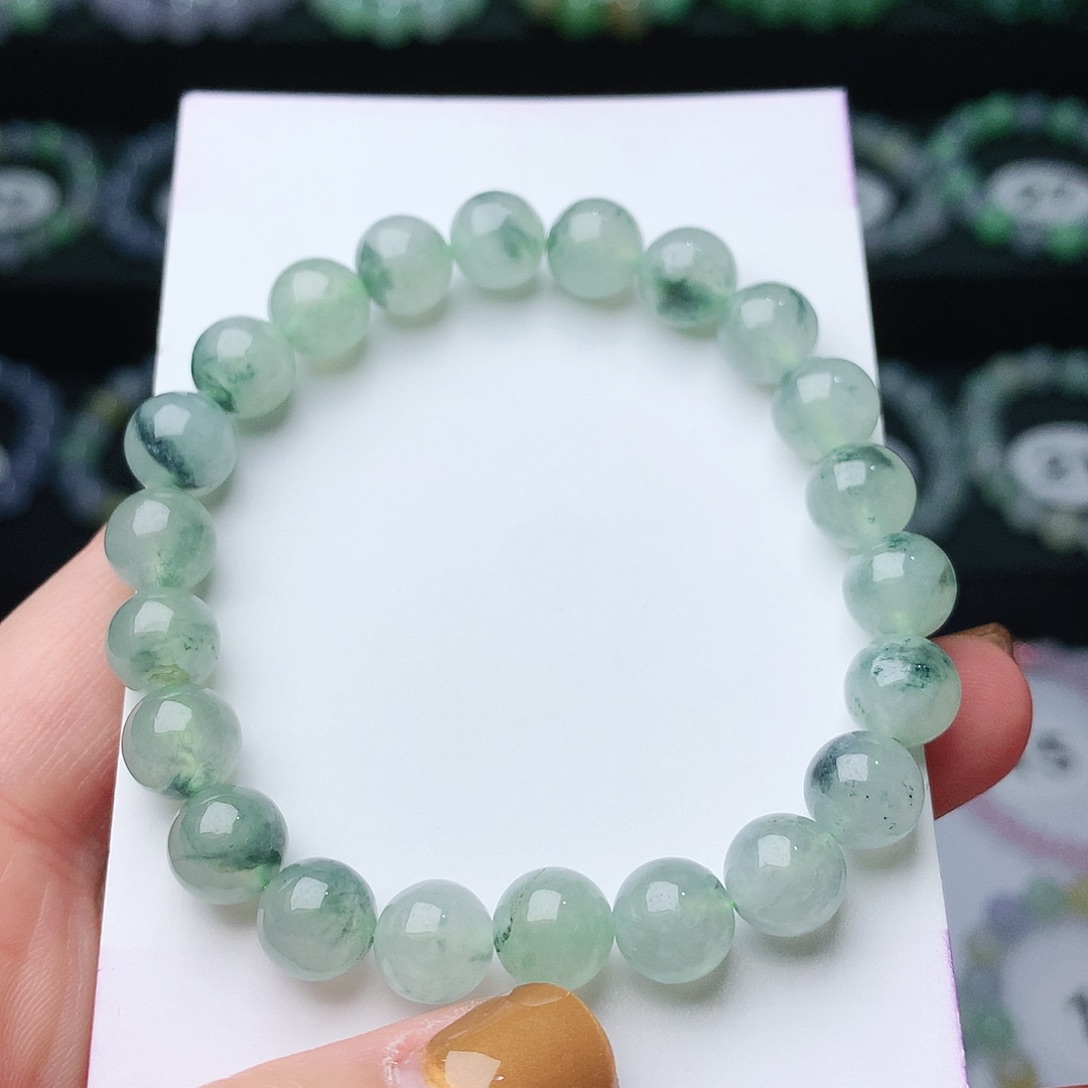 翡翠手链未镶嵌翡翠