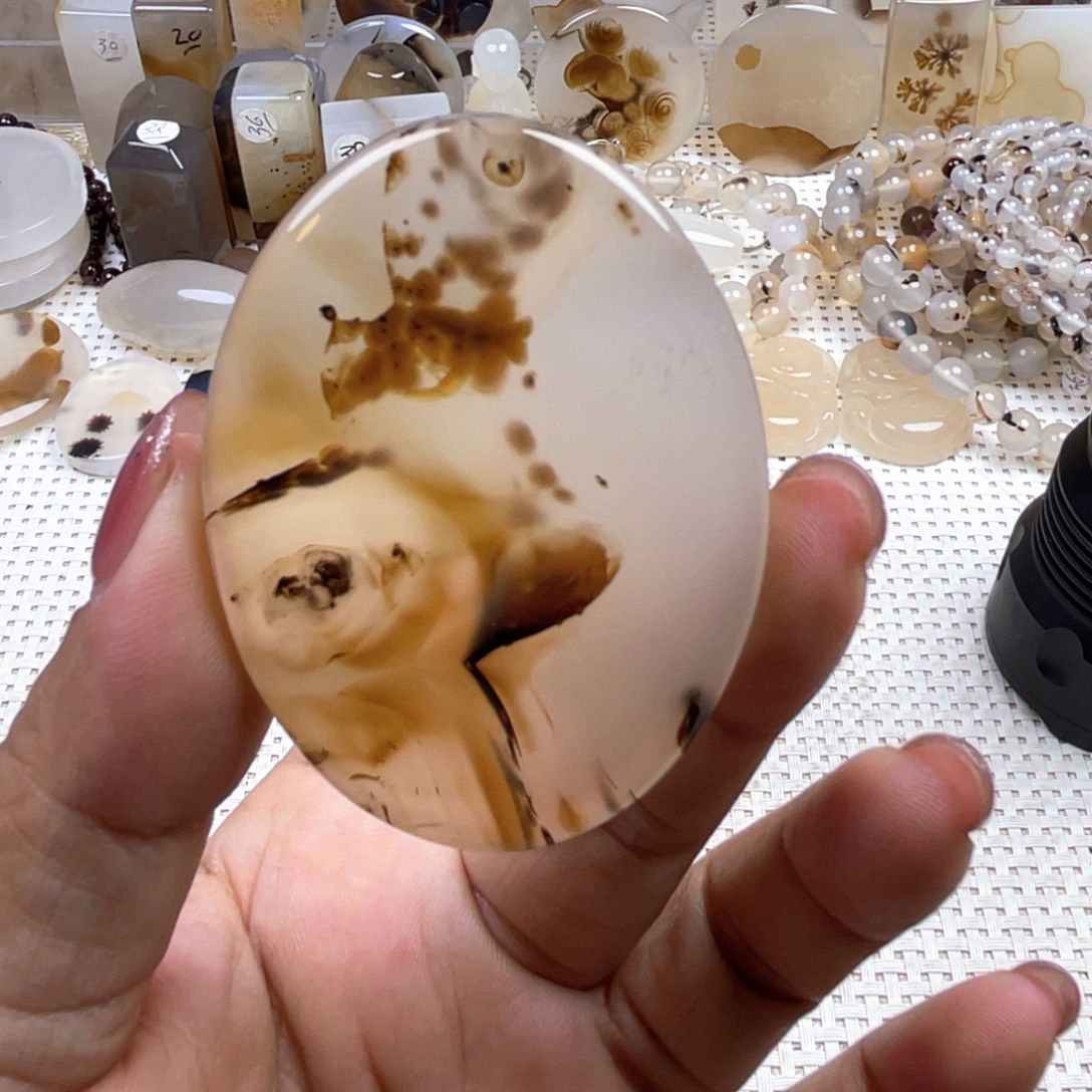 玛瑙/玉髓未镶嵌颈饰