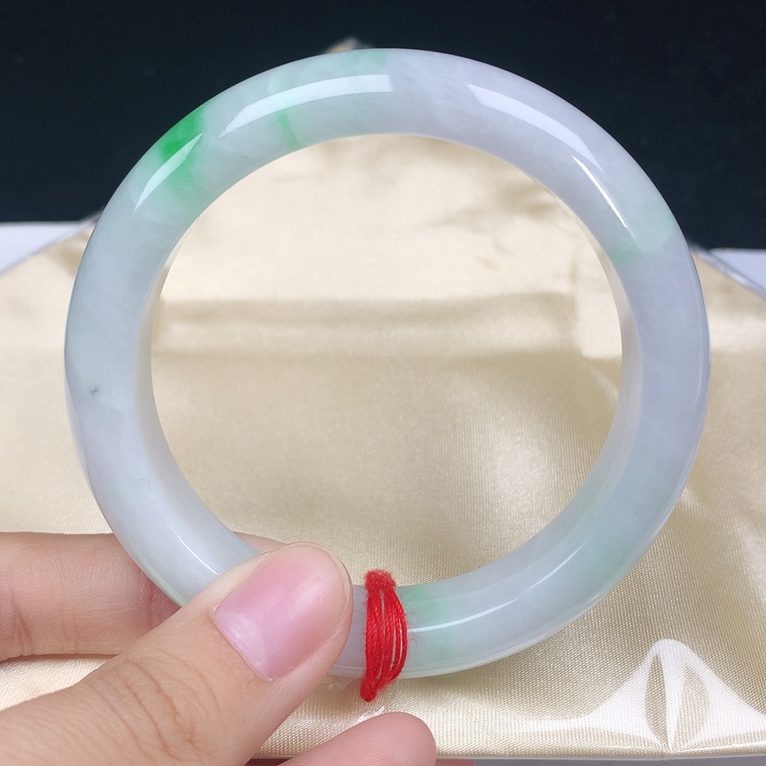 翡翠手镯未镶嵌8013正