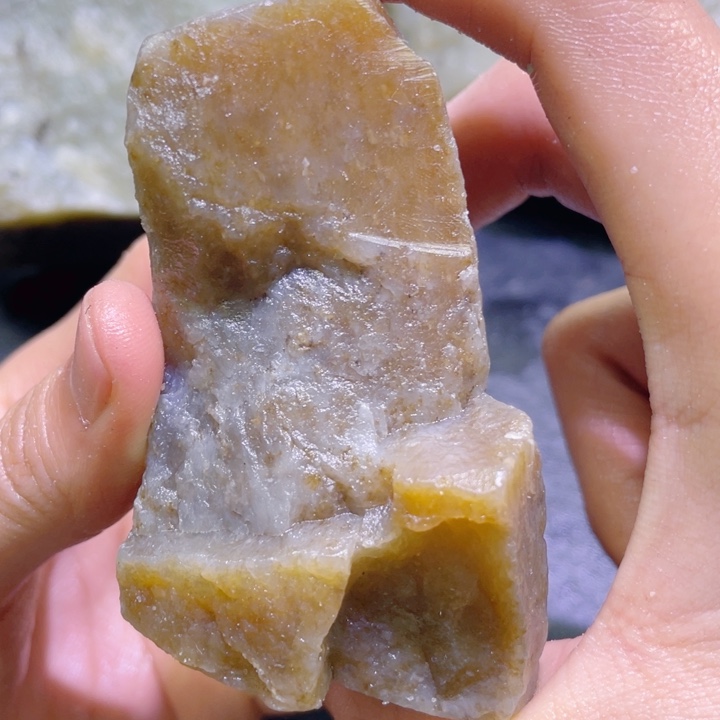 和田玉未镶嵌珠宝半成品