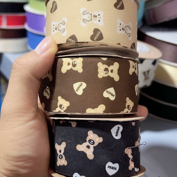 2.5的小熊咖色黑色卡其色各10码