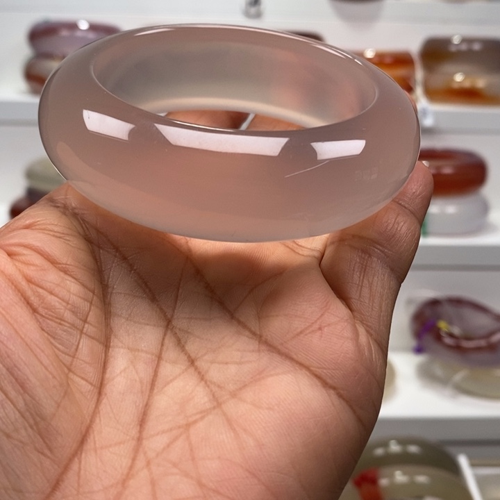 玛瑙/玉髓手镯未镶嵌