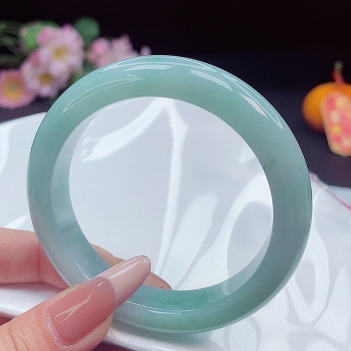 翡翠手镯未镶嵌脑****～54.2圈