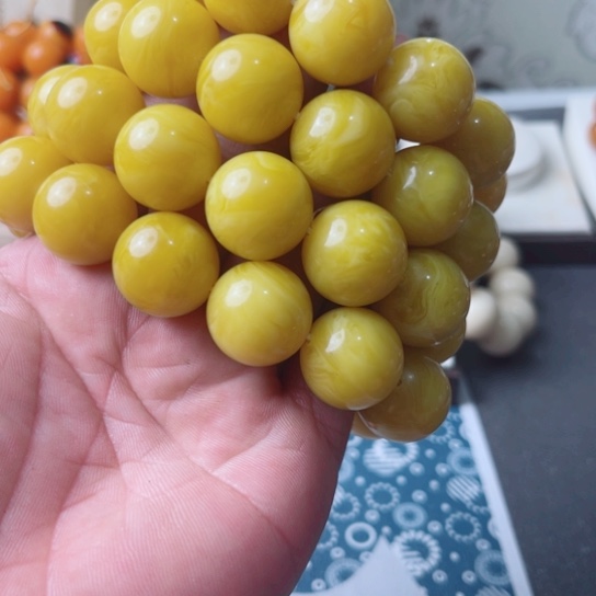 蜜蜡鸡油黄卡2.0手串