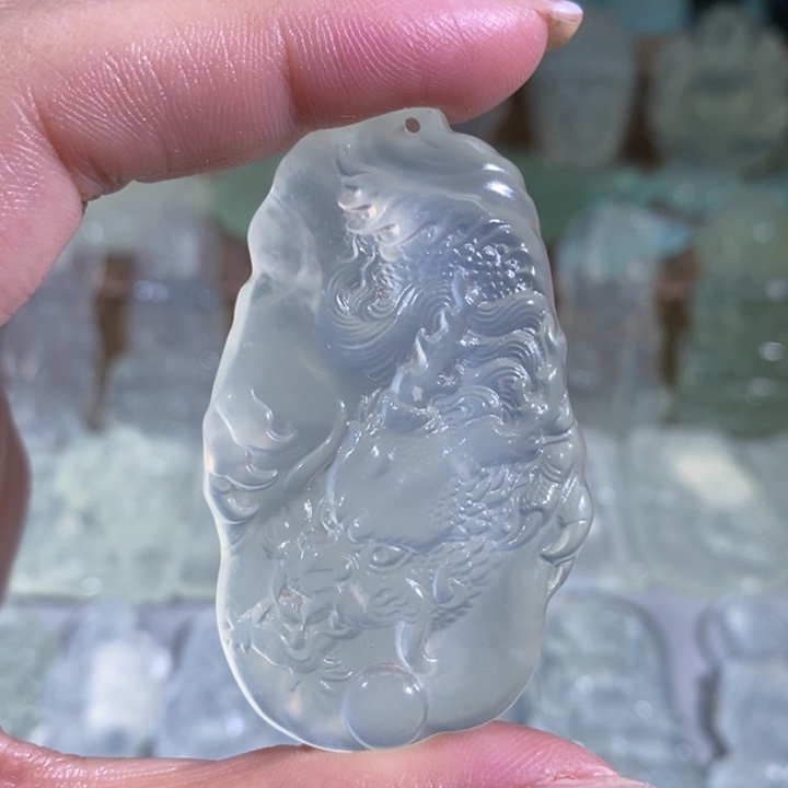 岫玉吊坠未镶嵌吊坠