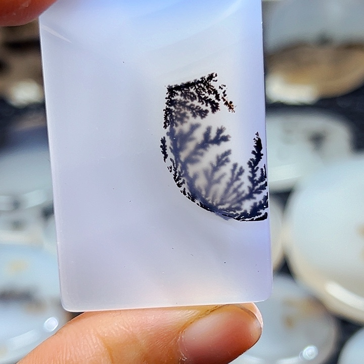 未镶嵌玛瑙/玉髓珠宝半成品