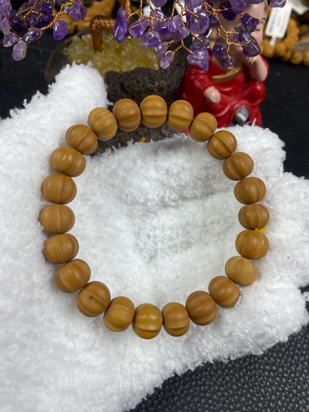 猴头雕刻鲨鱼背微瑕手串卡11 A084