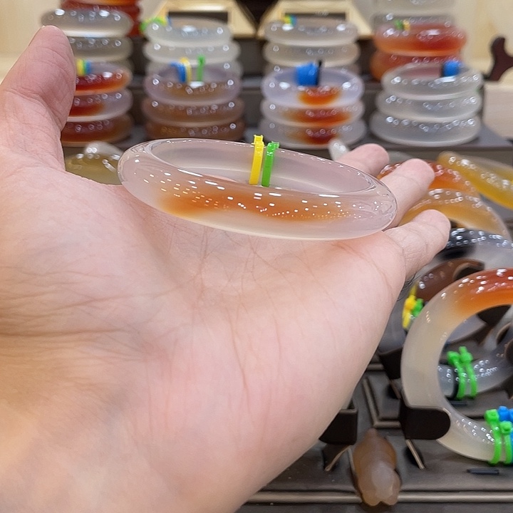 玛瑙/玉髓未镶嵌手镯33