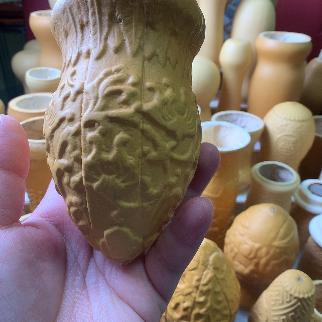 纽***哥三木保定周缠枝莲葫芦