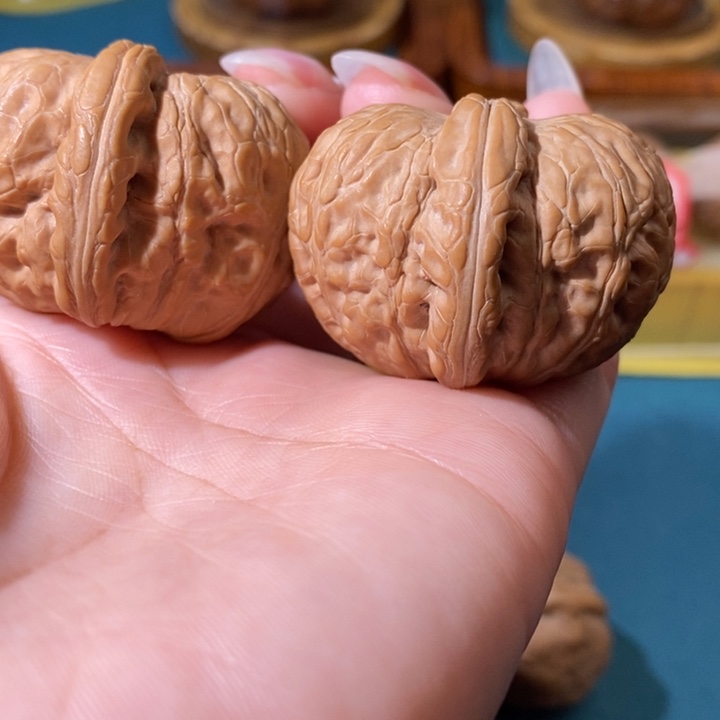 文玩核桃吊坠粗筋元宝