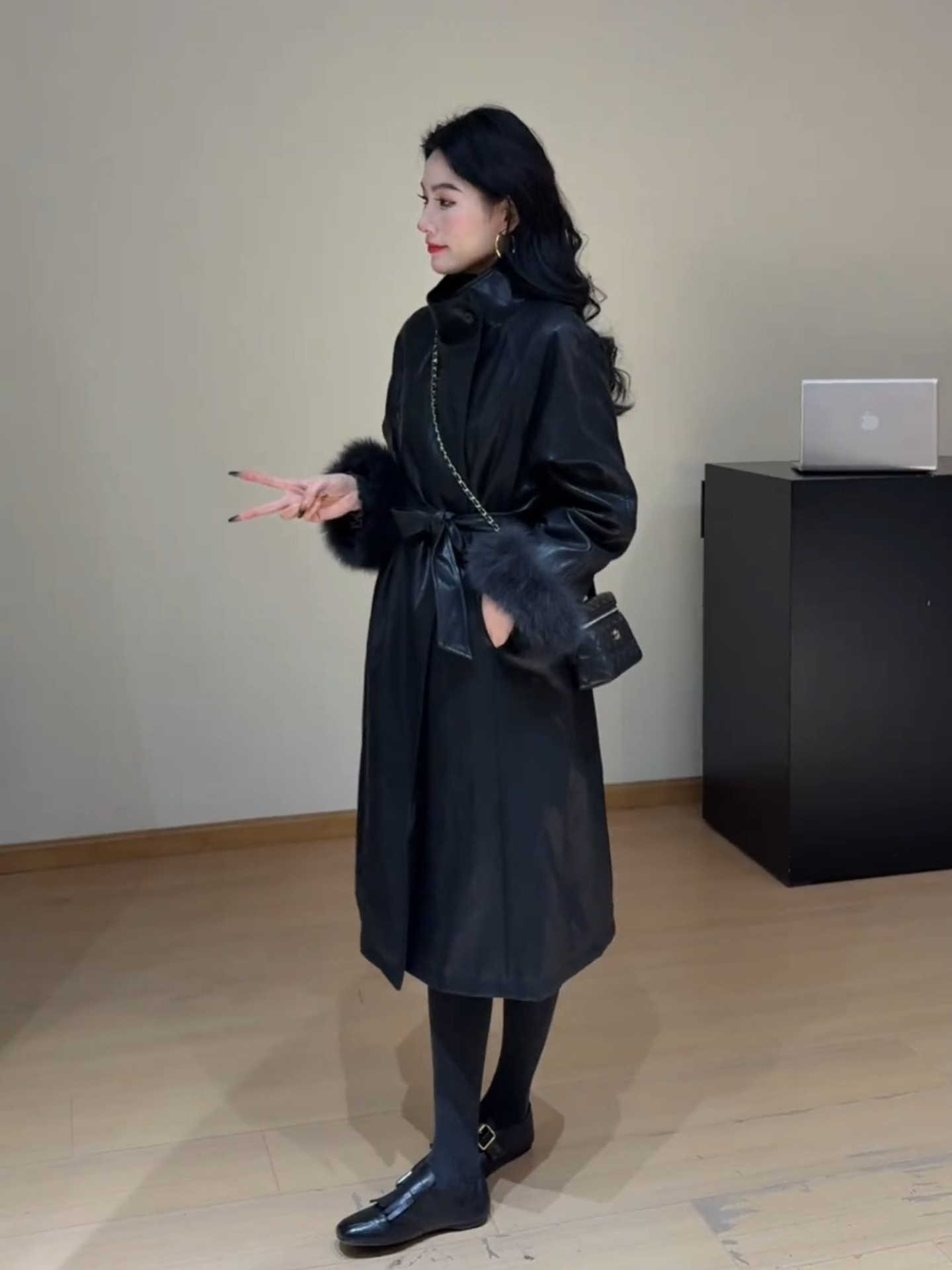 正品保证！高级90白鸭绒蛋白皮羽绒服长款外套+袖口狐狸毛5179女装