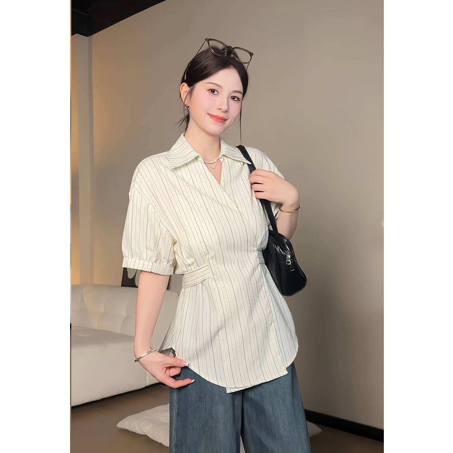YAMM~法式设计感重工镶钻绑带收腰条纹衬衫V领百搭显瘦上衣