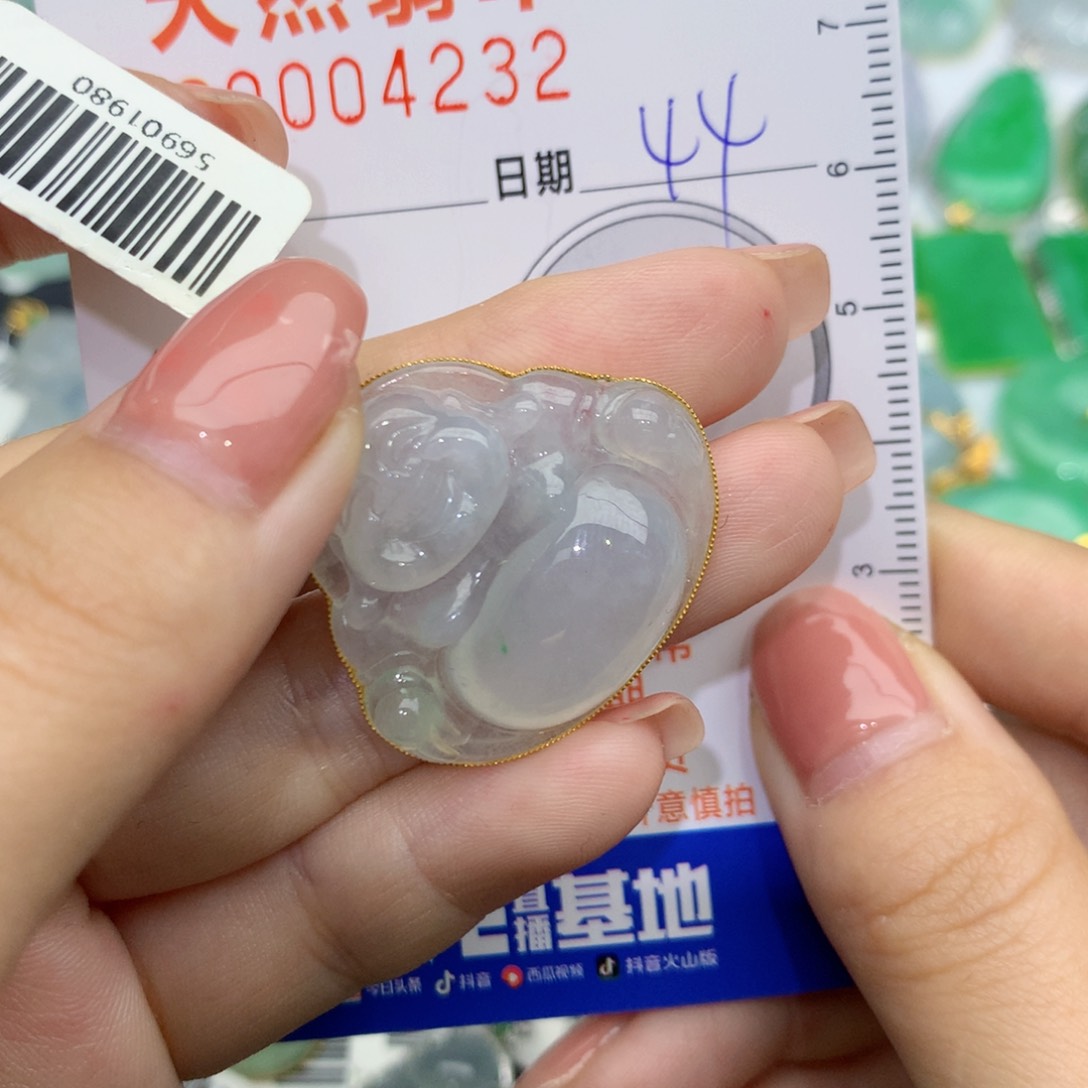 翡翠颈饰18K金镶嵌佛公44