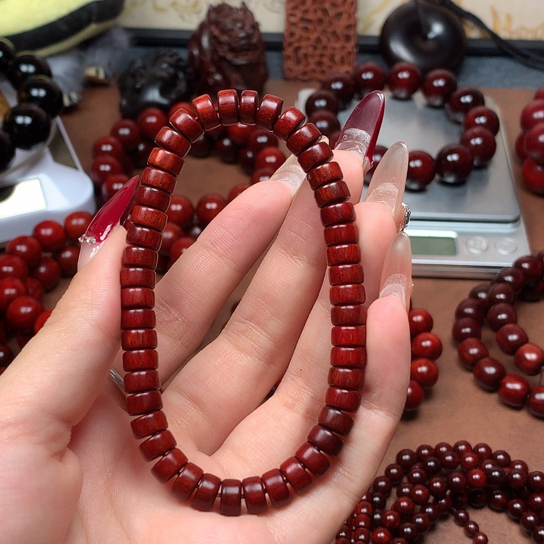 檀香紫檀（小叶紫檀）药片4✖️7