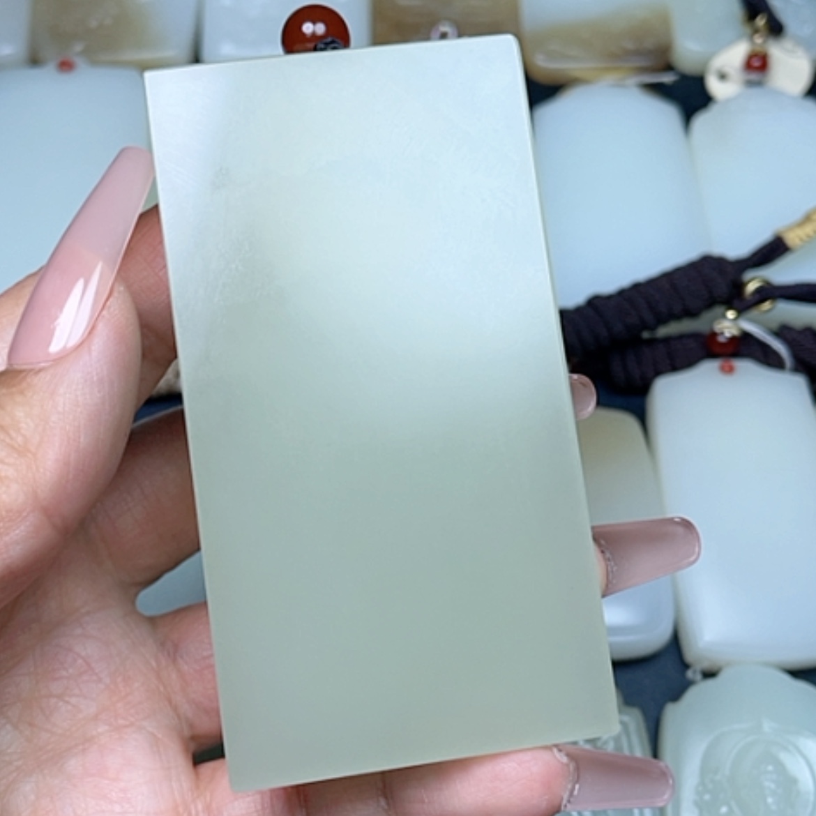 【闪购商品】颈饰未镶嵌和田玉起**生