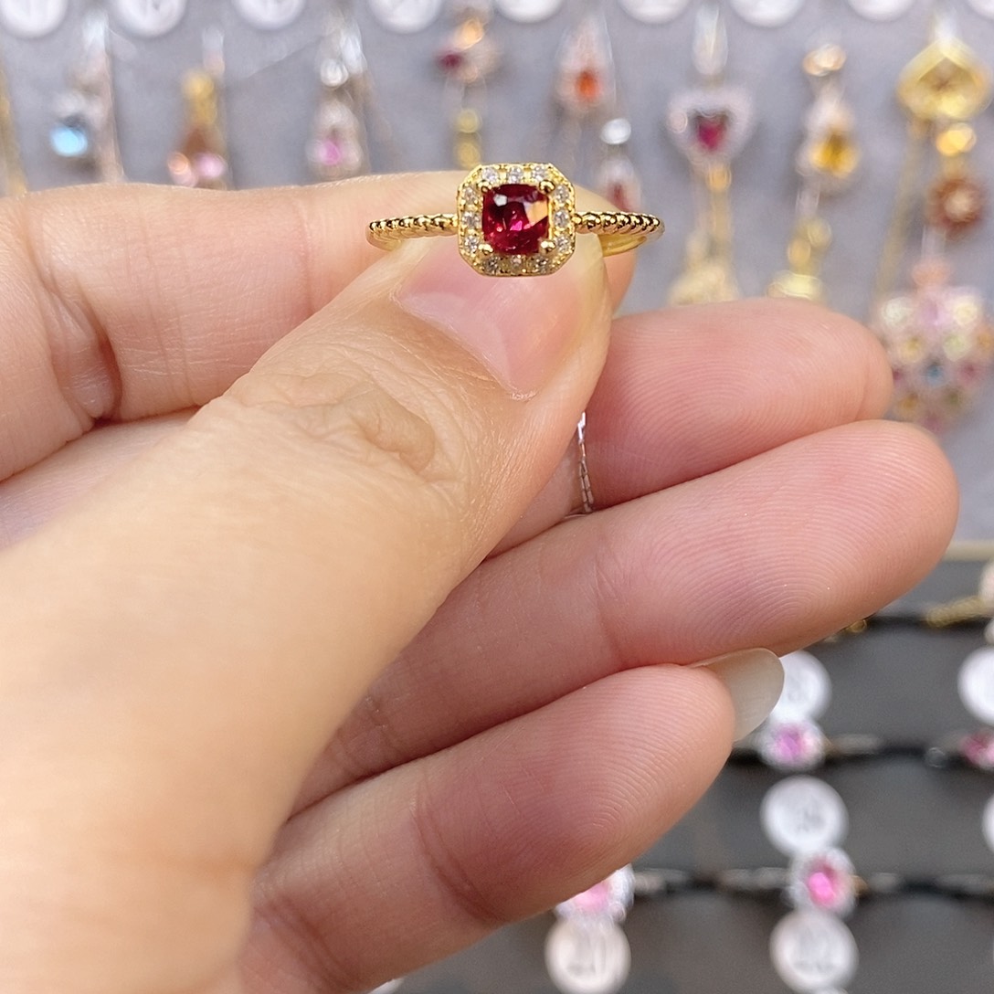 尖晶石戒指银S925镶嵌