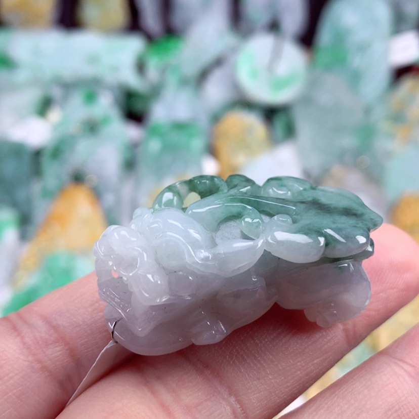 【闪购商品】翡翠吊坠(不含链)未镶嵌