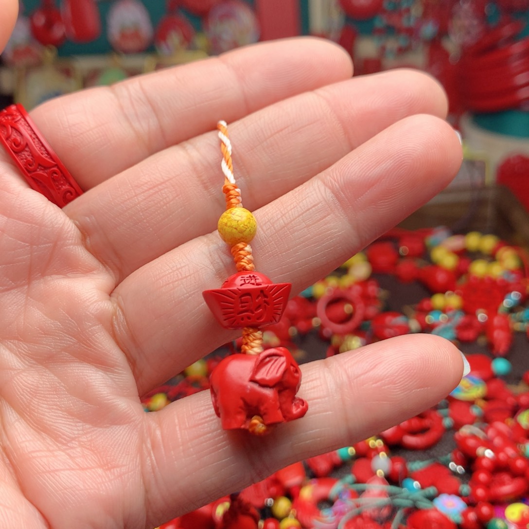 天然辰砂工艺品朱砂手机坠