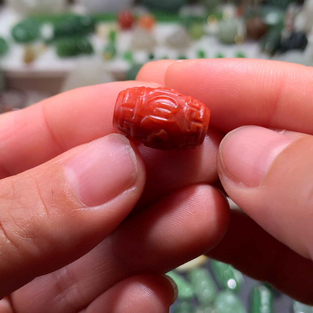 颈饰未镶嵌南红玛瑙清**水