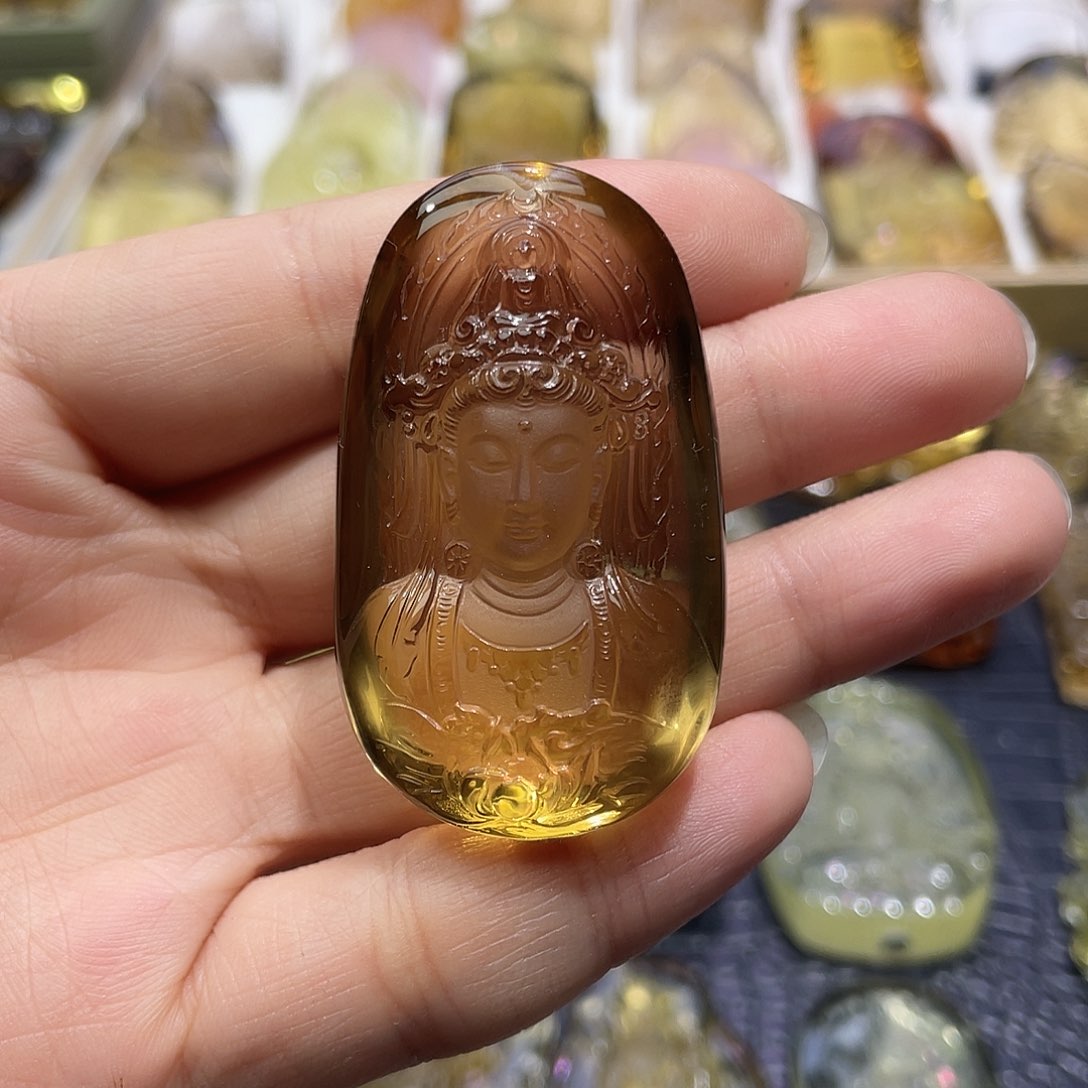 水晶颈饰未镶嵌定制