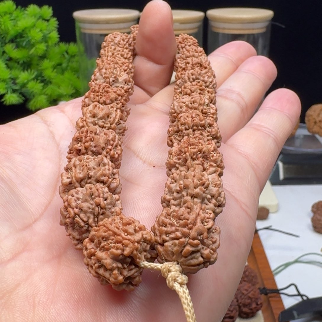 东***风手串金刚菩提莲花